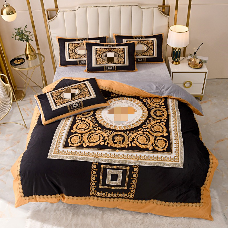 

luxury winter designer bedding set velvet duvet cover bed sheet 2pcs pillowcases  size fashion comforters sets, Same as pic