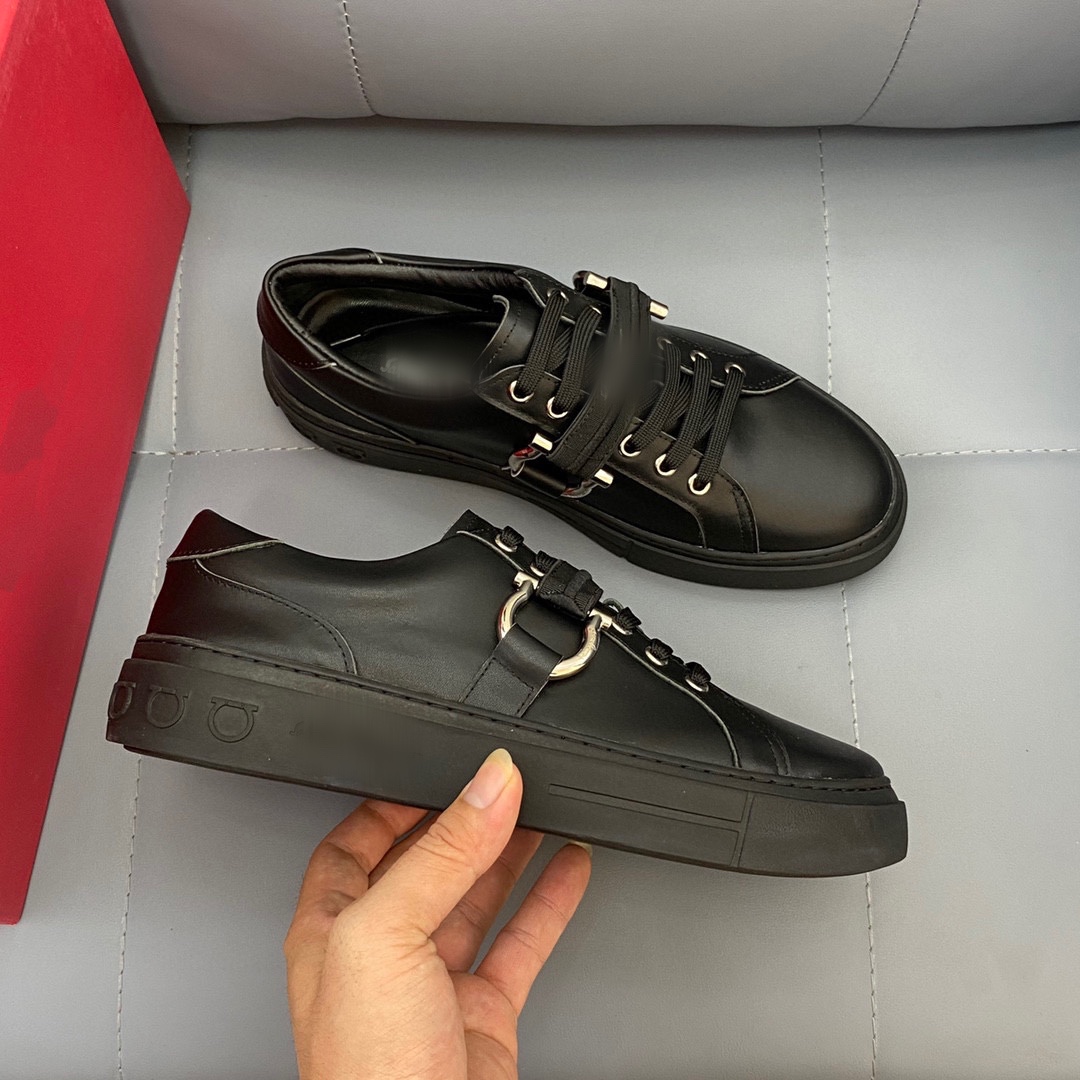 

Fashion men designer dress shoes metal buckle streetwear Luxury leather Mens party sports casual shoe with original box, Blue