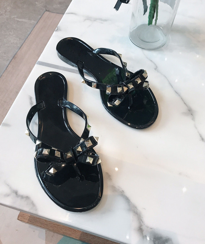 

2021 Summer Sandals Rome Flat Beach Women Seaside Jelly Shoes Non-slip Rivets Studs, Fuchsia