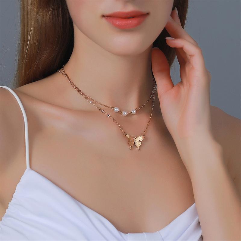 

Pendant Necklaces Selling Fashion Simple Generous Vintage Butterfly Temperament Clavicle Chain Personality Versatile Necklace