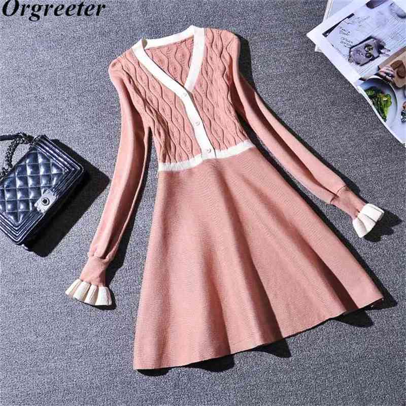 

Korean Ladies Sweet V-neck All-match Slim Knitted A-line Dress Vintage Flare Sleeve Hollow out Bottoming Short 210602, Picture color