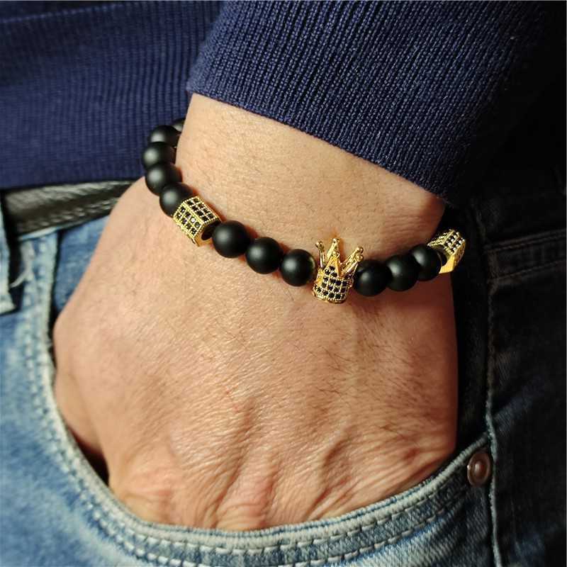 

Venta caliente Micro Incrustaciones de Cobre Circón Corona Pulsera de moda para hombres y mujeres Pulsera de cuentas hecha a mano