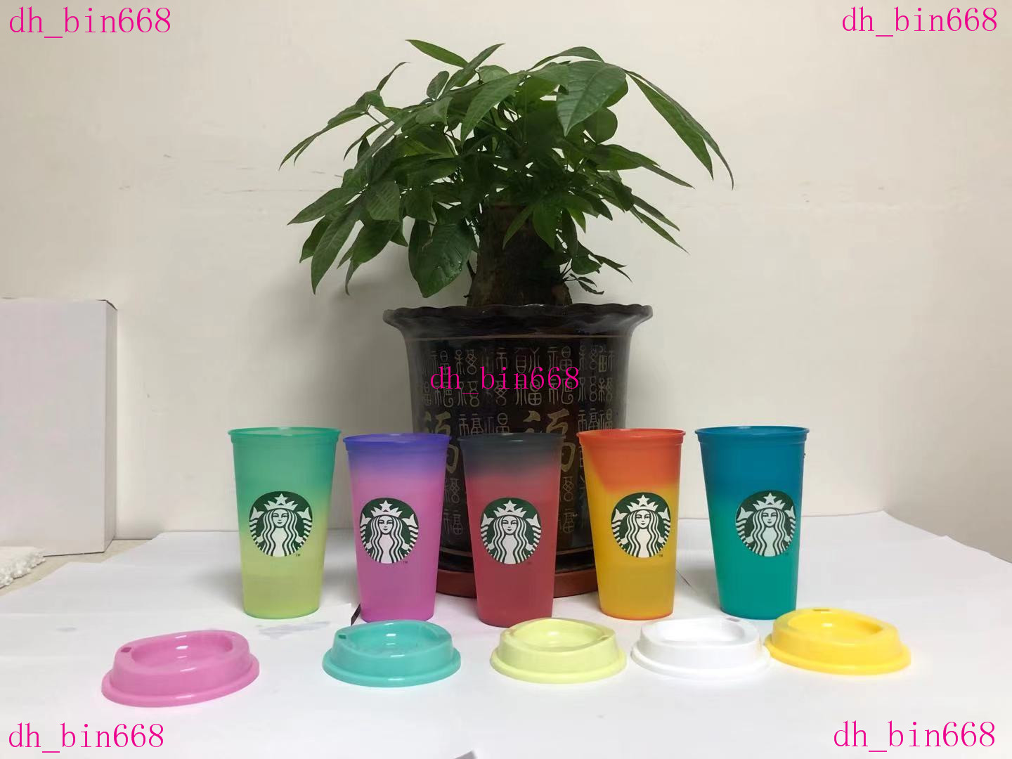 

Starbucks 24OZ/710ml Plastic mug Tumbler Lid Reusable Clear Drinking Flat Bottom Pillar Shape Straw Bardian Color changing Flash cup
