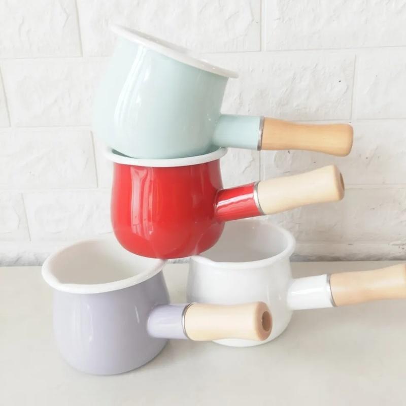 

Pans Enamel Milk Pot Wooden Handle Gas Stove Induction Cooker Baby Breakfast Coffee Cookware Single Pan Frying