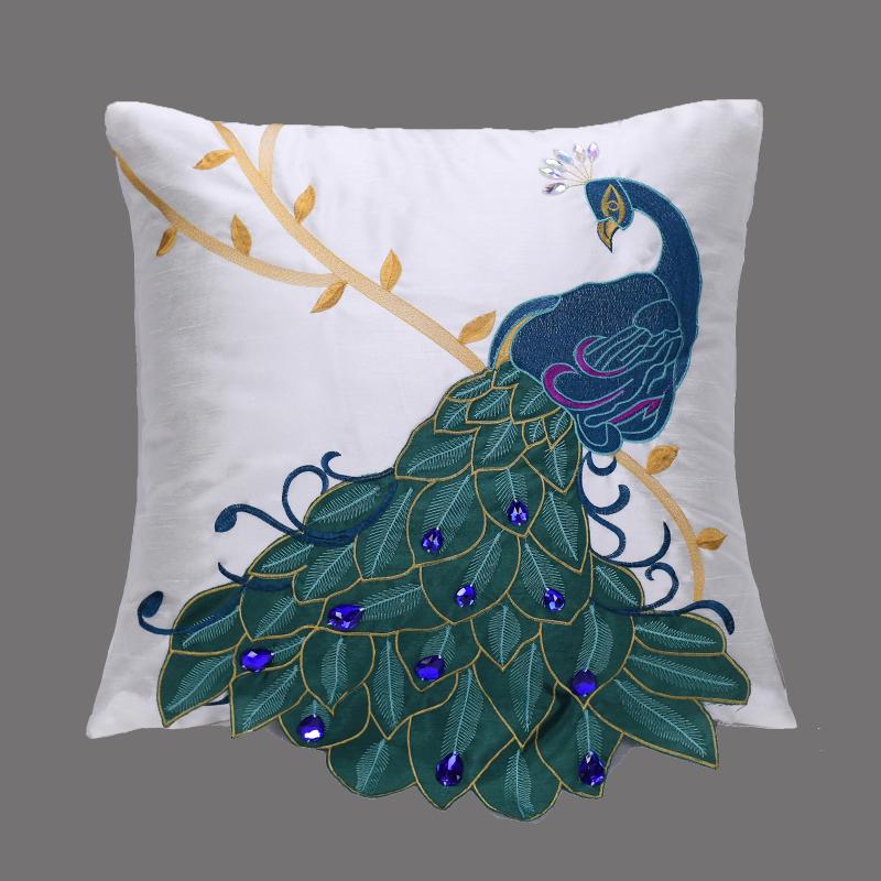 

Cushion/Decorative Pillow Chinese Luxury EmbroideryCushion Cover Peacock Sequin Pure Case Cushion Sofa Bed Home Room Dec FG1414