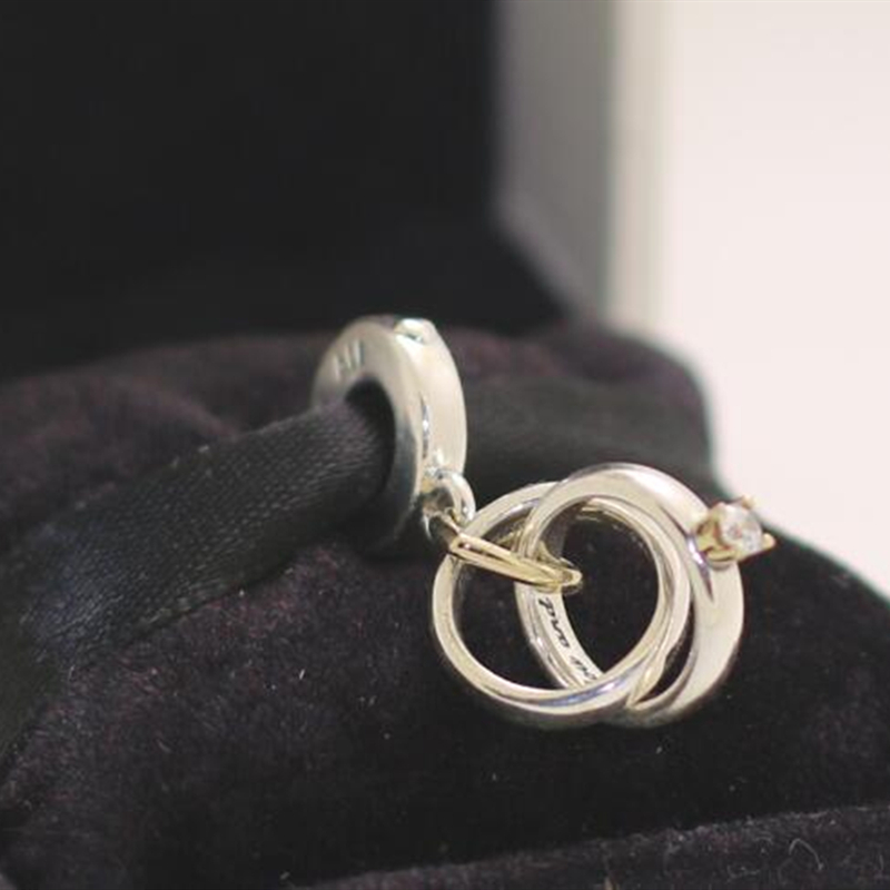 

Authentic 925 Sterling Silver 2021 Two-tone Wedding Rings Dangle Charm Bead Fits European Pandora Jewelry Bracelet /Necklaces/pendant, Black