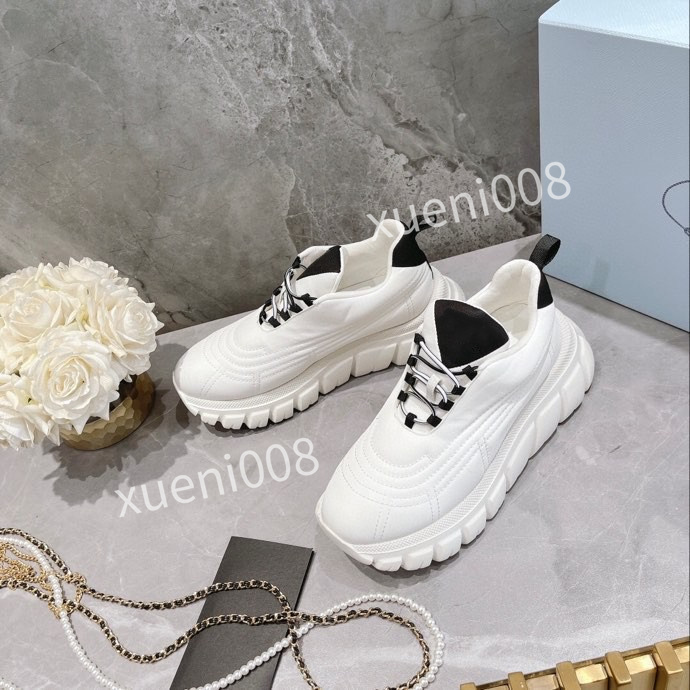 

2022 Fashion Men Women Outdoor Shoes Designers Triple S Trainer Platform Paris Dad Large Increasing Boots Sneakers Sports The Hacker Project zh211014, White