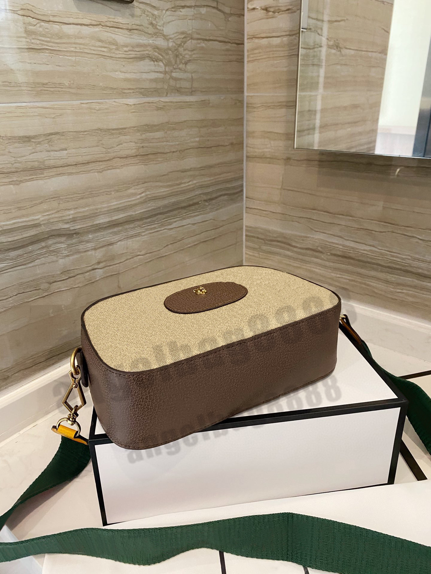 

Luxury Designer Brand Fashion Shoulder camera Bags Handbags High Quality Women chains letter purse phone bag wallet vintage tempe, No bags