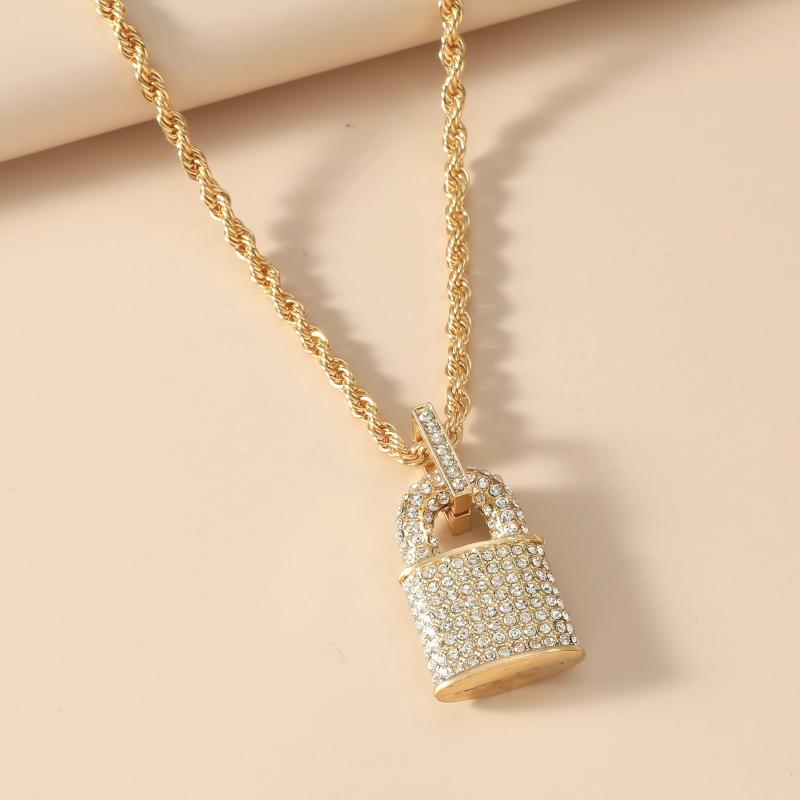 

Necklace Alloy Drill Hip-hop Rap Personality Men's Lock Pendant Necklaces