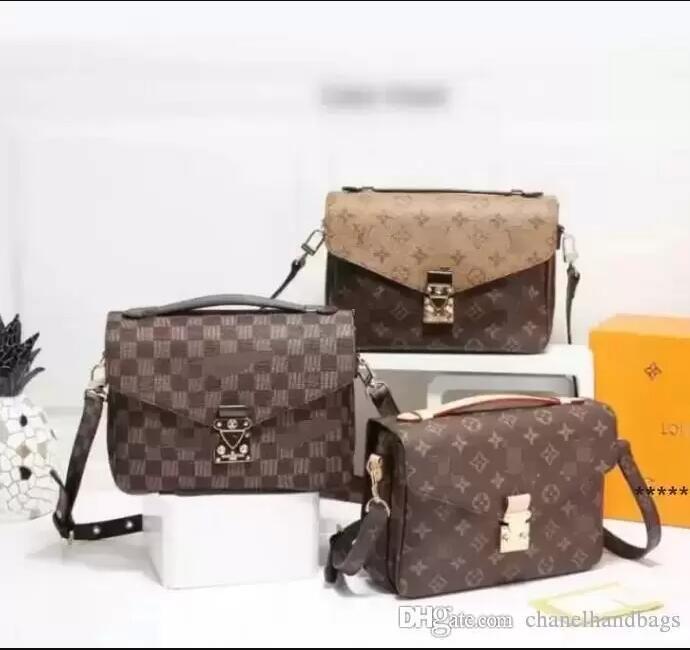

LOUIS'S VUTTON'S 01 MONTAIGNE BB Women Handbag Messenger Bag Designers Crossbody Leather METIS Elegant, 27