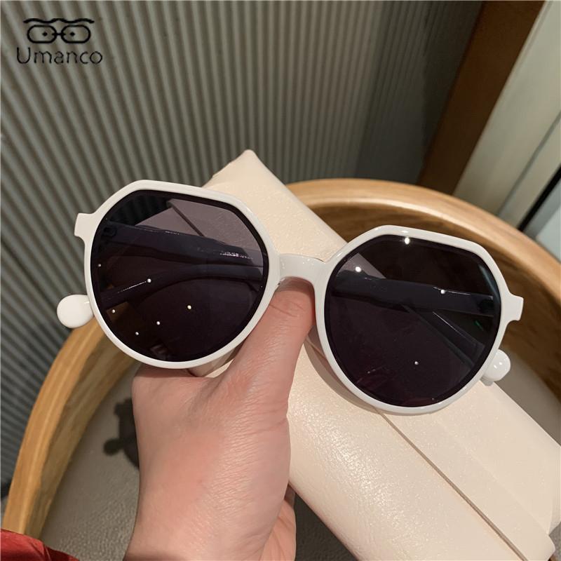 

Fashion Polygon Square Sunglasses For Women Men PC Frame Black White Sun Glasses Anti UV400 Beach Travel Street Shields