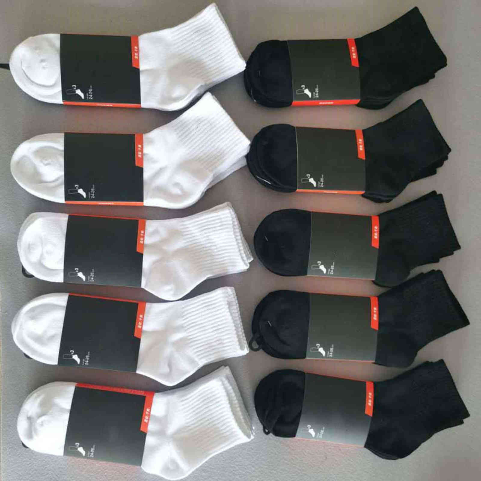 

Men sock High Quality Cotton classic Ankle Letter Breathable black and white mixing Football basketball Sports Sock
