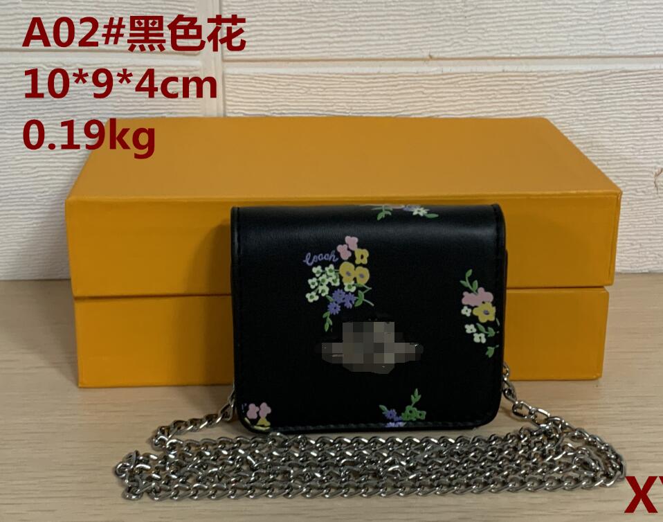 

Mini Chain Crossbody Bag with Embroidered Flowers Mini One-shoulder Bag with Casual Wallet and Fashion Bag, Brown;gray