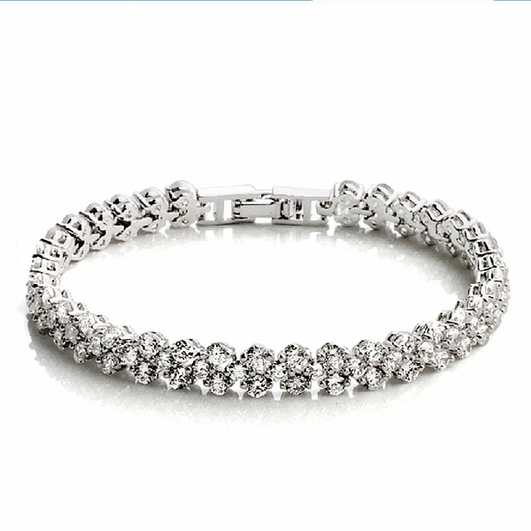 

European and American AAA zircon inlaid Bangle heart-shaped handkerchief Roman shining crystal bracelet lovers birthday gift