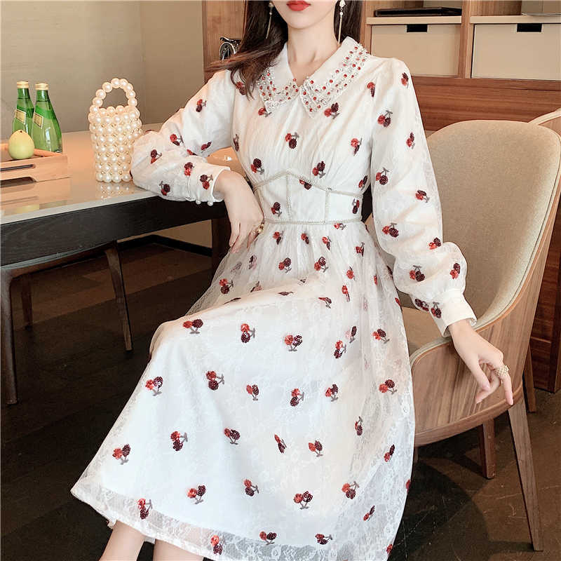 

Vintage Women Elegant Lace Long Sleeve Sweet Party Dress Spring Beading Turn Down CollarHigh Waist Slim Midi Female 210526, White