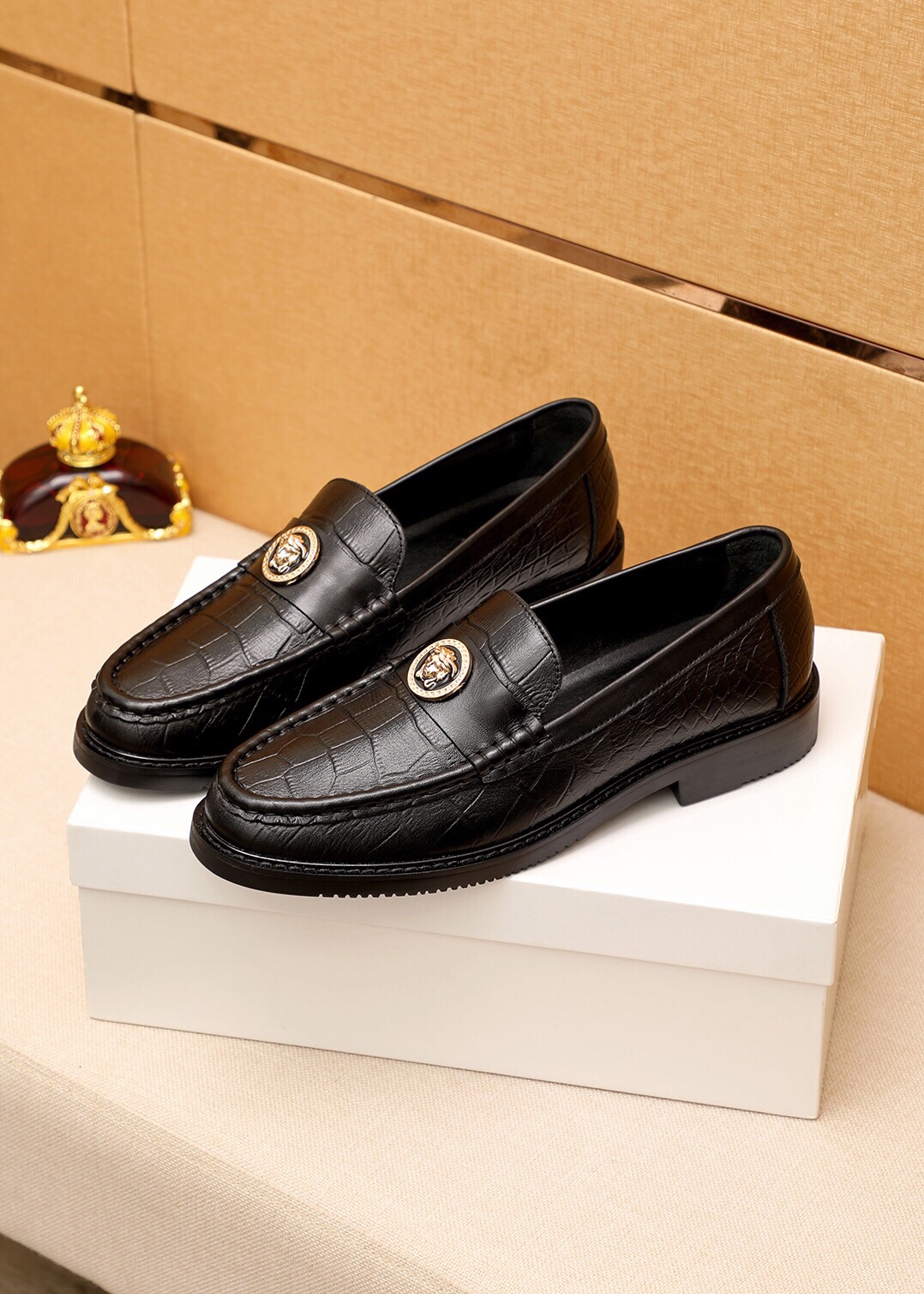 

Men Fashion Genuine Leather Slip On Flats 2021 Mens Dress Shoes Brand Designer Party Wedding Male Oxford Shoes Casual Loafers Size 38-45, Black