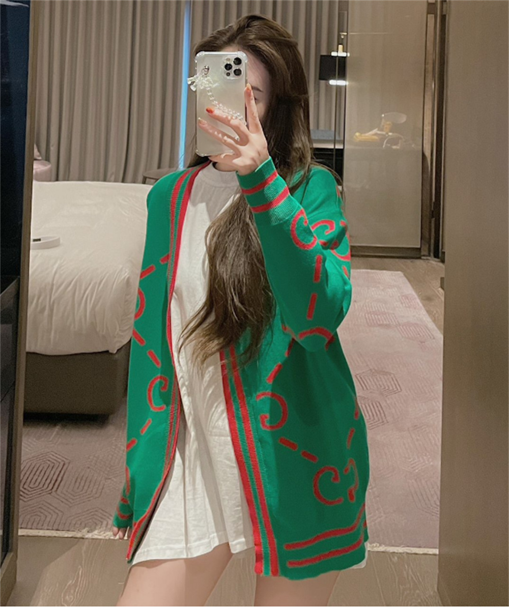 

Fashion Ladies Knits Loose Women Sweaters Cardigan V-neck Long Sleeve Knitting Designer Letters Print Green Stripe Jackets Sweet Wind Coats, White