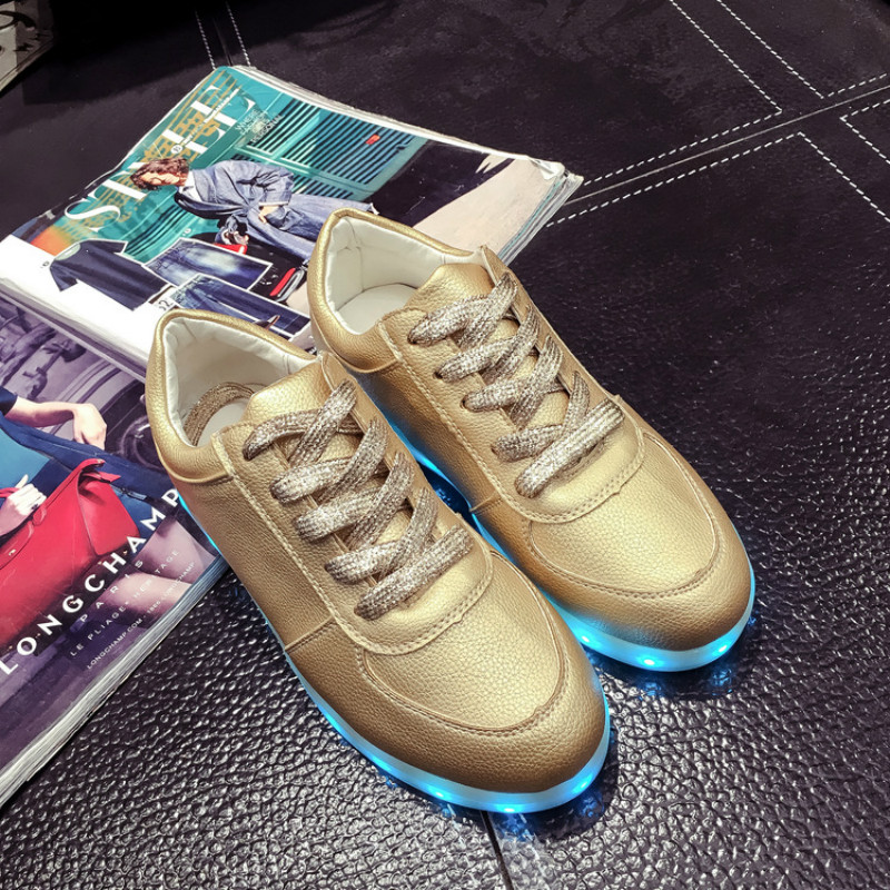 

Size 30-44 LED Luminous Sneakers Children Casual Light up Shoes for Kids Tenis Basket Chaussures Glowing Sneakers Gold&Silver, Black