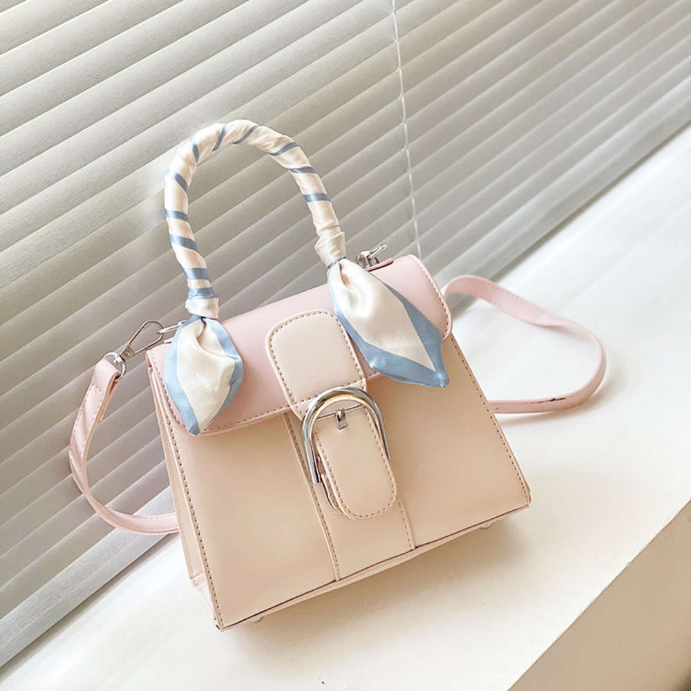 

Feinibaishi 2021 Color Matching Horshoe Buckle Female Bag, White