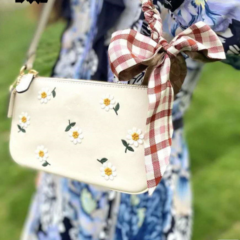 

Designer handbag Louisbags_18 Saddle bag Felicie marmont Onthego Mini Backpack purse Dingdanduoduo888 marc Snaps Bags ag small akend P TUEJ