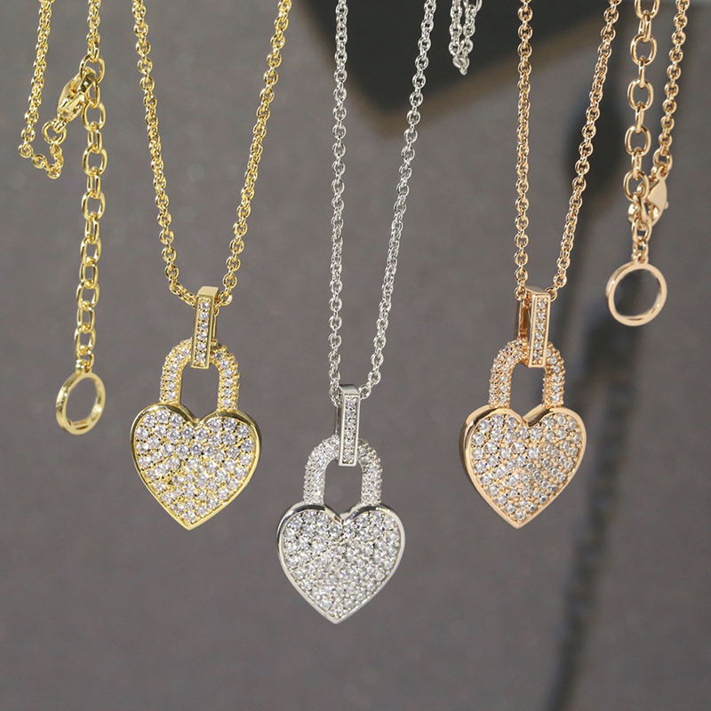 

Brand Luxury Full Diamond Love Lock Pendant Necklace Fashion New Crystal Designer Necklace for Women Stainless Steel Electroplating 18K Gold Necklaces Jewelry