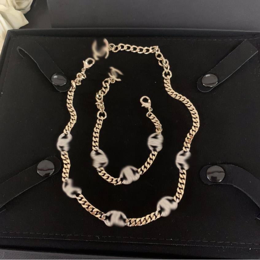 

New silver letter diamond inlaid Necklace neck chain bracelet fashion