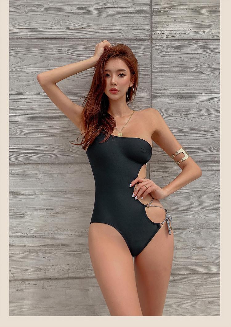 

Women' Swimwear 2021 Young Girl Swimsuit One Piece Women  M L XL Halter Backless Fashion Bandage Sexy Bikini Set Cover Ups, Black