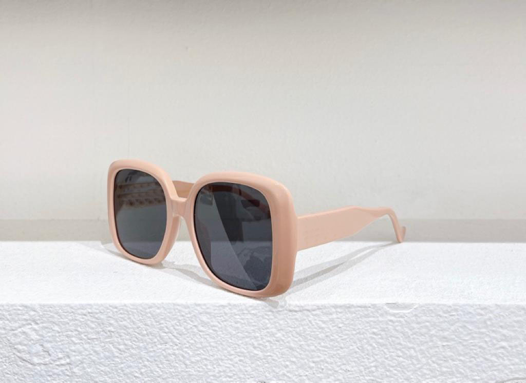 

Womens Sunglasses for women 1029 men sun glasses fashion style protects eyes UV400 lens top quality with case