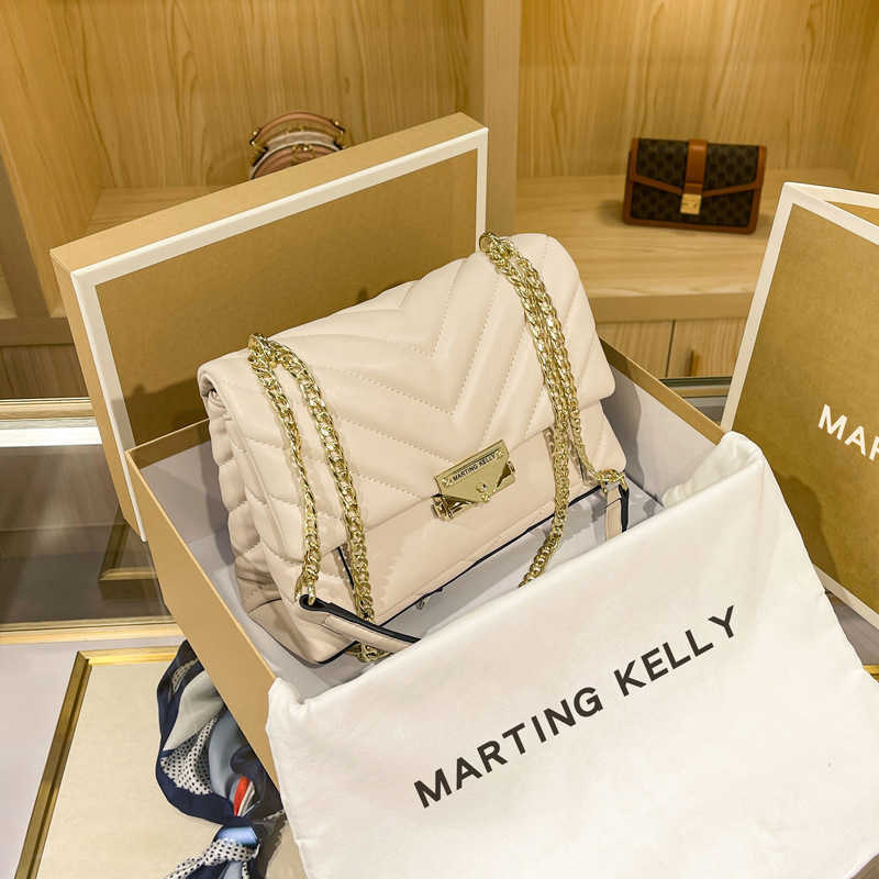 

Women's 2021 new chain niche light luxury fashion single shoulder high-end versatile messenger Lingge bag, Black