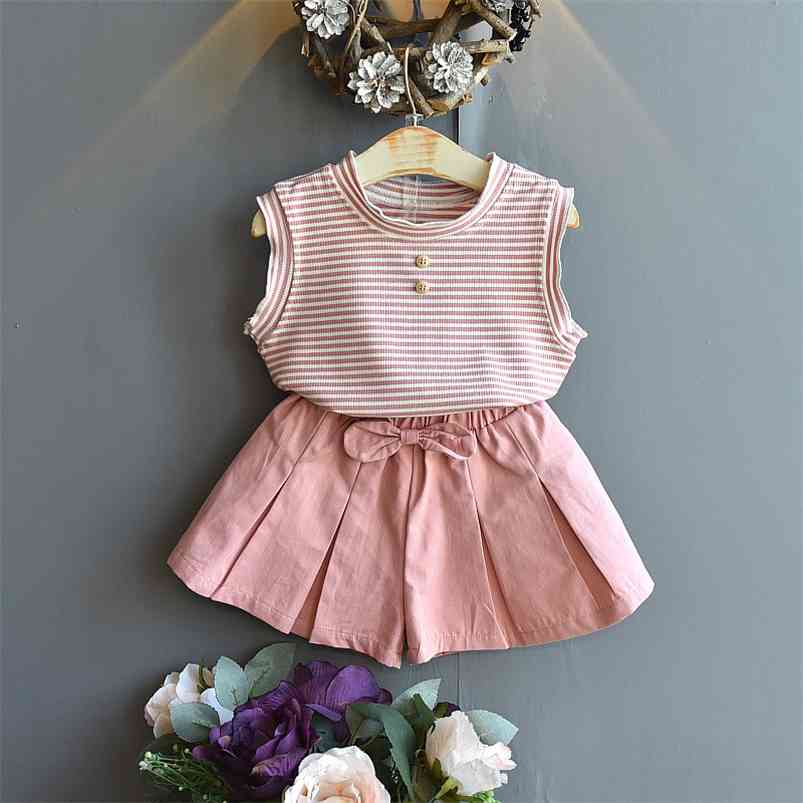 

Arrivals Summer Children Sets Sleeveless Striped Tops Solid Bow Skirt Cute 2Pcs Girls Clothes 2-7T 210629, Yellow