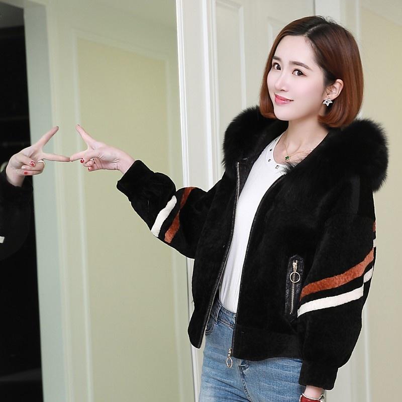 

Women's Fur & Faux Hooded Real Coat 2022 Winter Women Collar Shearling Jacket Lamb Korean Slim Short Overcoat, Black