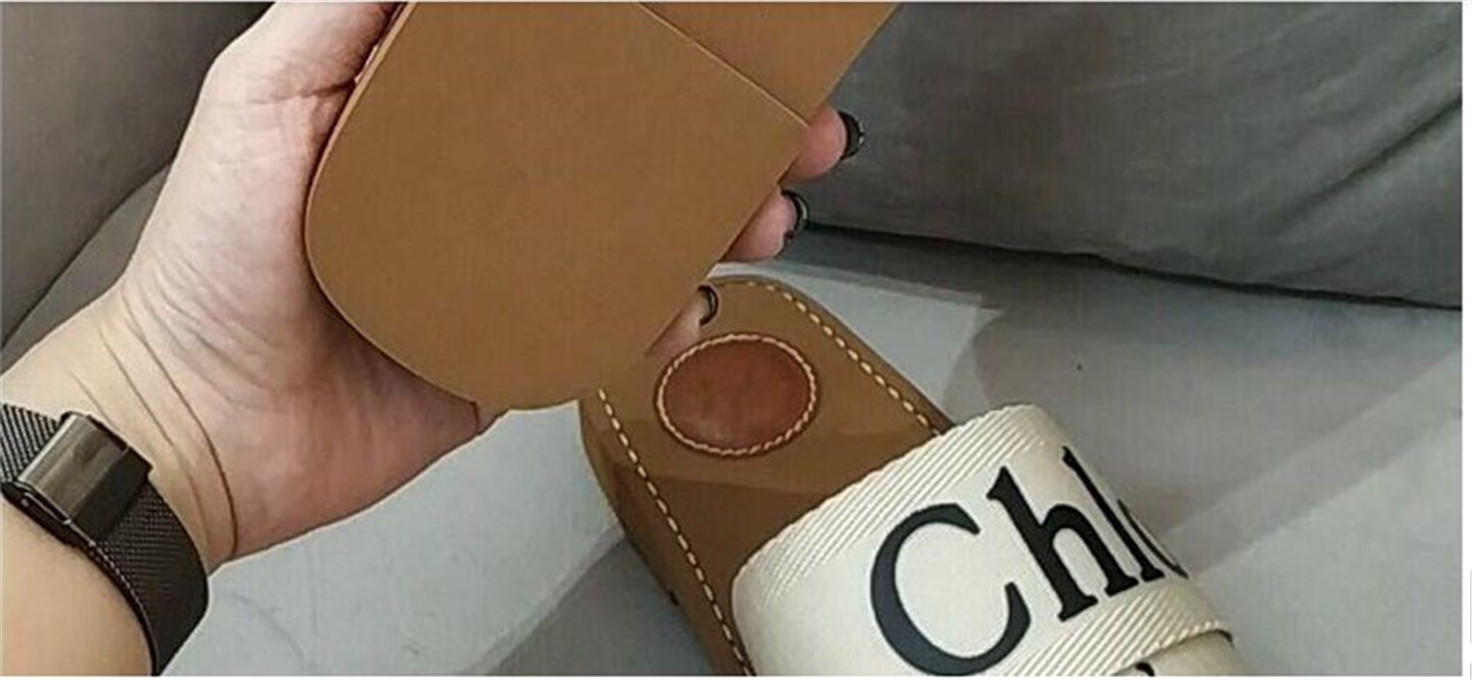 

006 2021 Newest Branded Women Woody Mules Fflat Slipper Deisgner Lady Lettering Fabric Outdoor Leather Sole Slide Sandal, Black