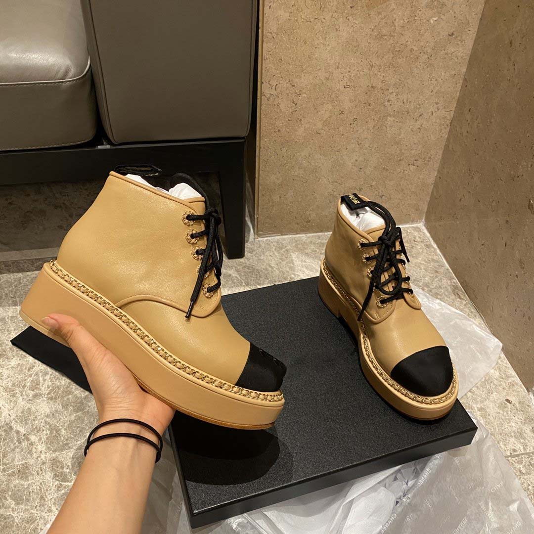 

Top quality designer Martin boots in winter, luxury women's boots in autumn, top leather designer barefoot boot new designer Martin boots, Colour1