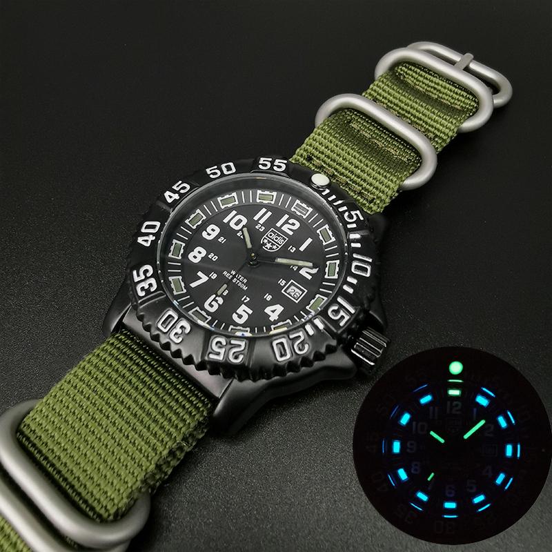 

Men Watch Waterproof Military Quartz Watches Imitation Tritium Luminous Chronograph Stop Luxury NATO Nylon Diving Wristwatches, Black