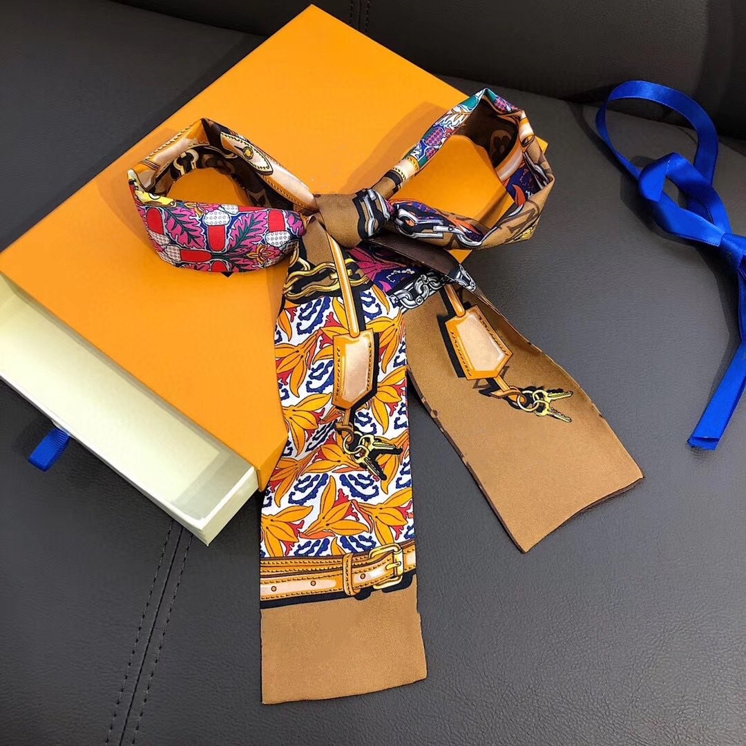 

2021 top designer silk scarf The new luxury striped ribbon ladies' fashion headscarf is 100% pure silk 8*120cm
