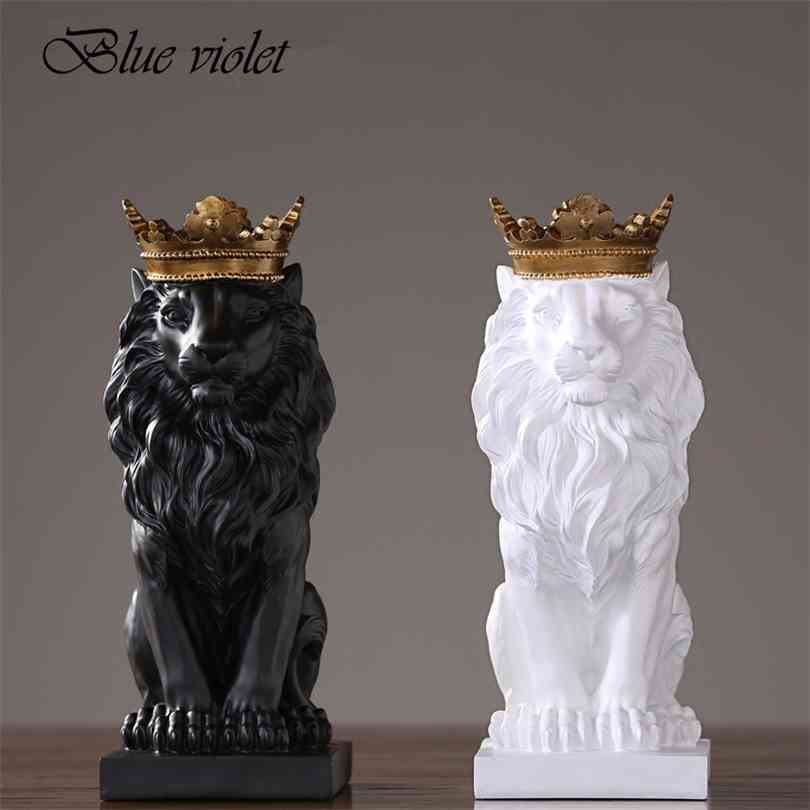 

Modern Resin Animal Statue Golden Crown Black Lion Figurine for Home Decoration Accessories Living Room Desk Decor 210827