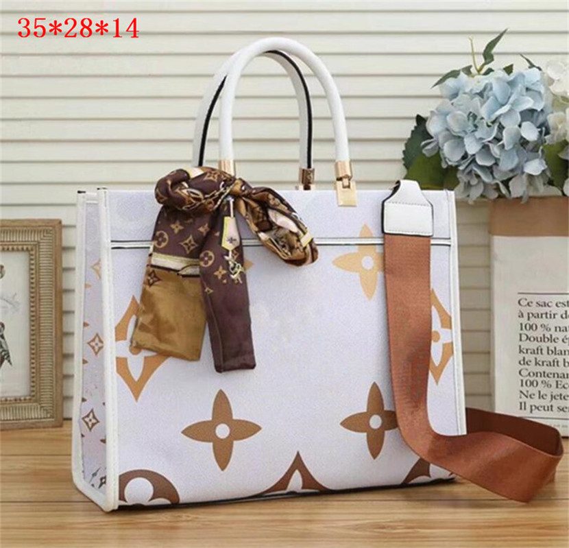

2021 Luxury designer Women Classic bags Totes Wallets for Womens Genuine Chain Bag Shoulder Handbags size MM GM classic free ship, P16