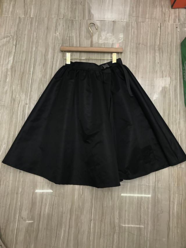 

Half skirt 2021 early spring new product simple temperament wind elastic lace up high waist show thin pleated solid skirt women, Blue