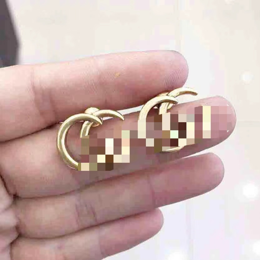 

Earring hollow stud Fashion brand 316L Titanium steel punk for man and women jewelry Christmas gifts