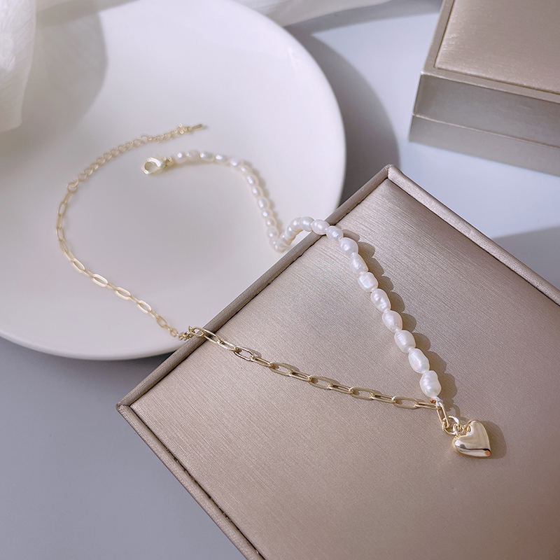 Xianlan194 The Niche Design Feeling Love Pearl Necklace Female Light Luxury Asymmetrical Neck Accessories Chain Necklace Girl Clav-image-706874692