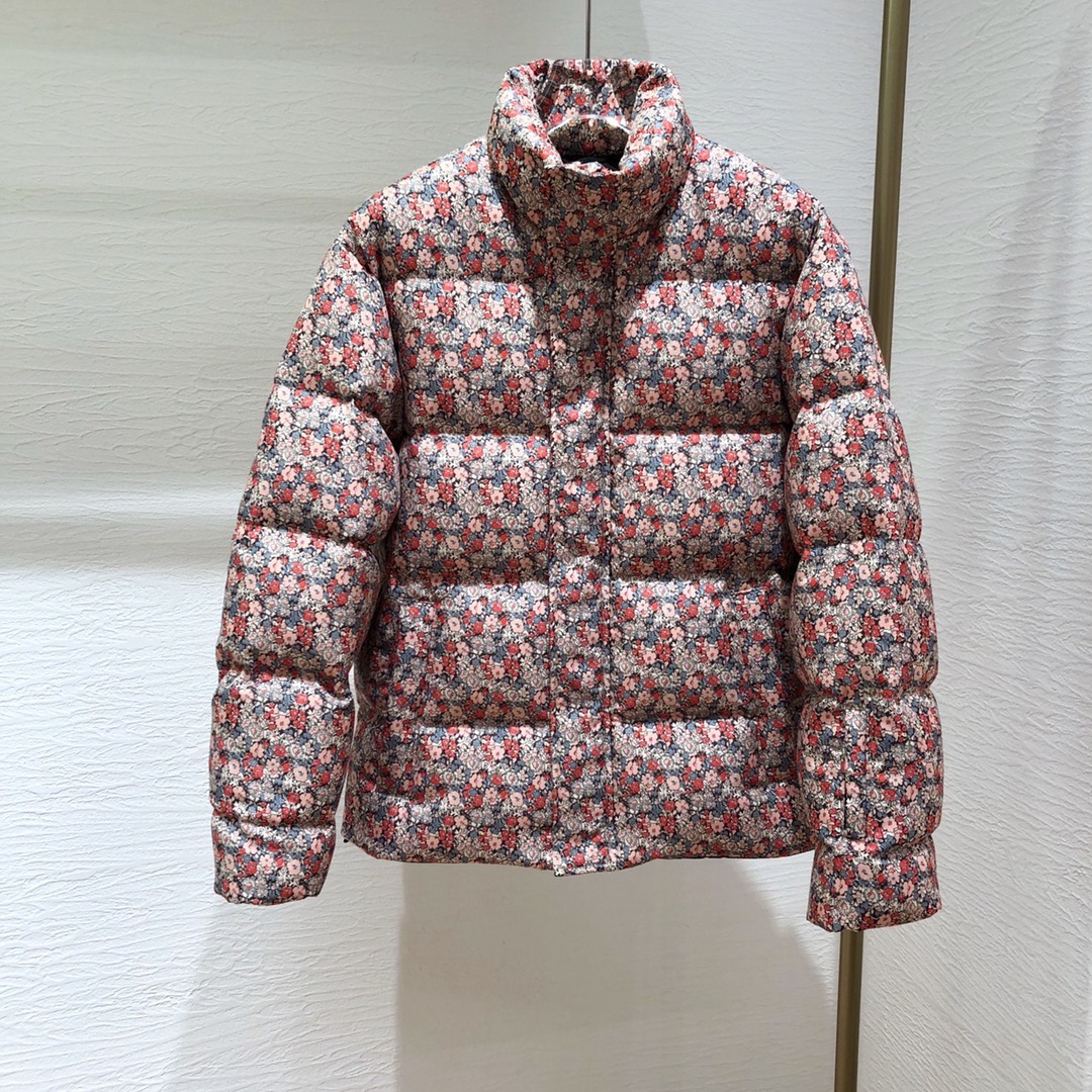 

21ss newest men and woman down jackets, Customize