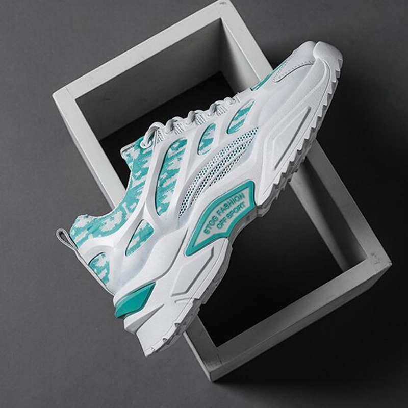 

The latest high-quality sports and leisure running shoes fashion unisex lightweight summer, Black