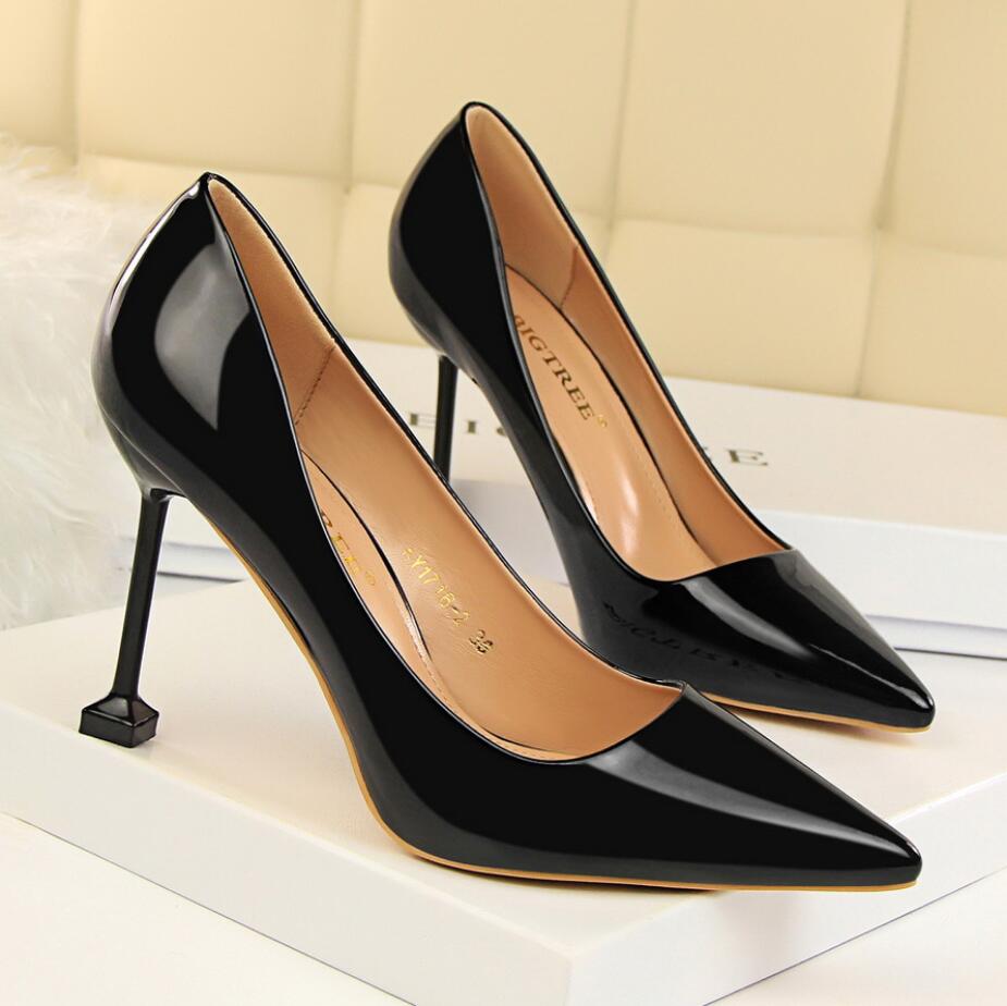 

Brand Designer Party Wedding Shoes Bride Women Ladies Sandals Fashion Sexy Dress Shoe Pointed Toe High Heels Leather Glitter Pumps Stone Sty, Black