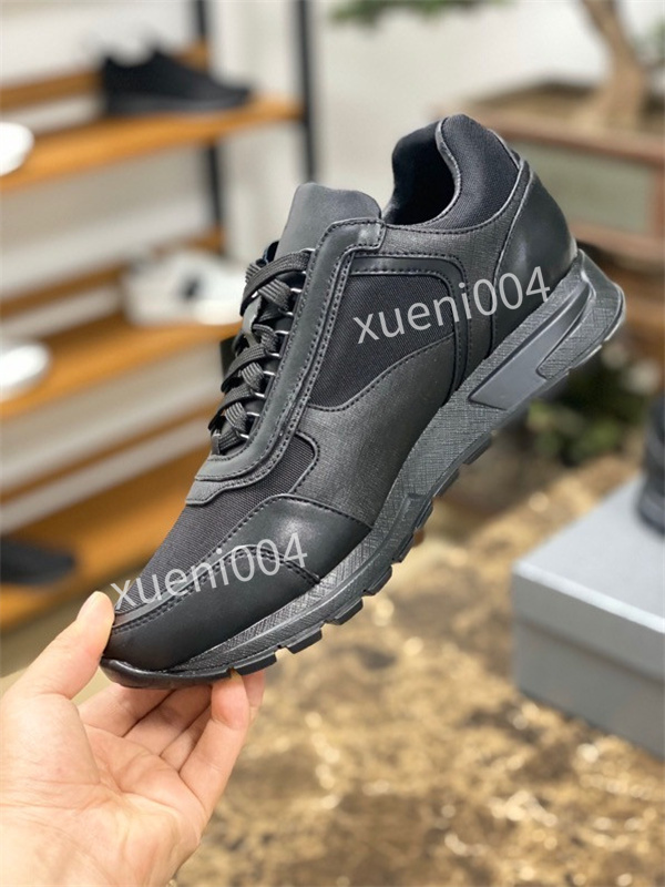 

2022 boots designers leather fashion leisure breathable comfortable ventilation valentinoes lace-up men sports shoes 39-46, Black