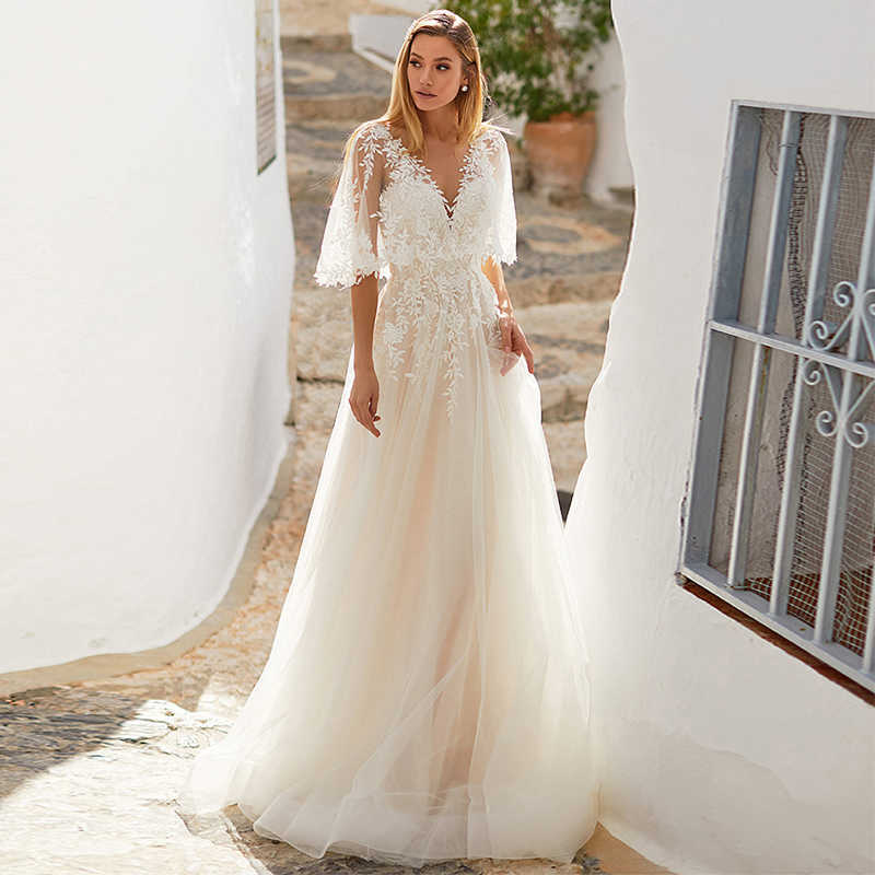 

Sevintage A Line Lace Wedding Dresses Boho Batwing Sleeves Tulle Backless Bridal Gown V Neck Applique Bride Dress Princess Gowns A0602, Custom made color