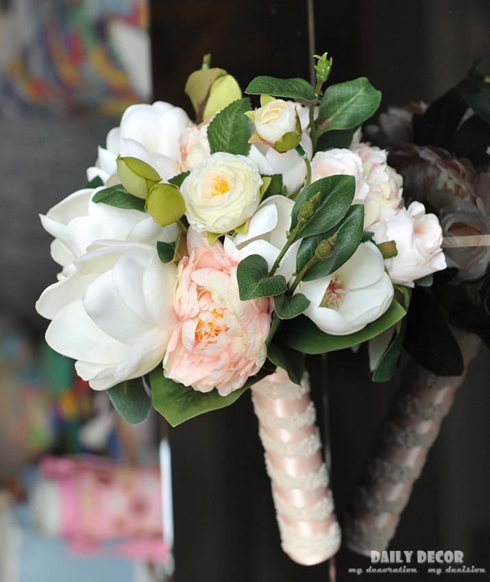 

Artificial Magnolia Flowers Wedding Bridal Bouquet Bride Holding Flower Bridesmaid Bride's Ramo De Boda Novia Decorative & Wreaths