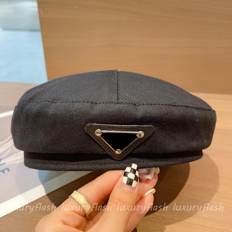 

2021 Designer Triangle Label Fashion Couple Beret Winter Warm Three-color Fisherman Hats All-match Casual Retro Hat Spring Autumn Student, Box(not sold separately)
