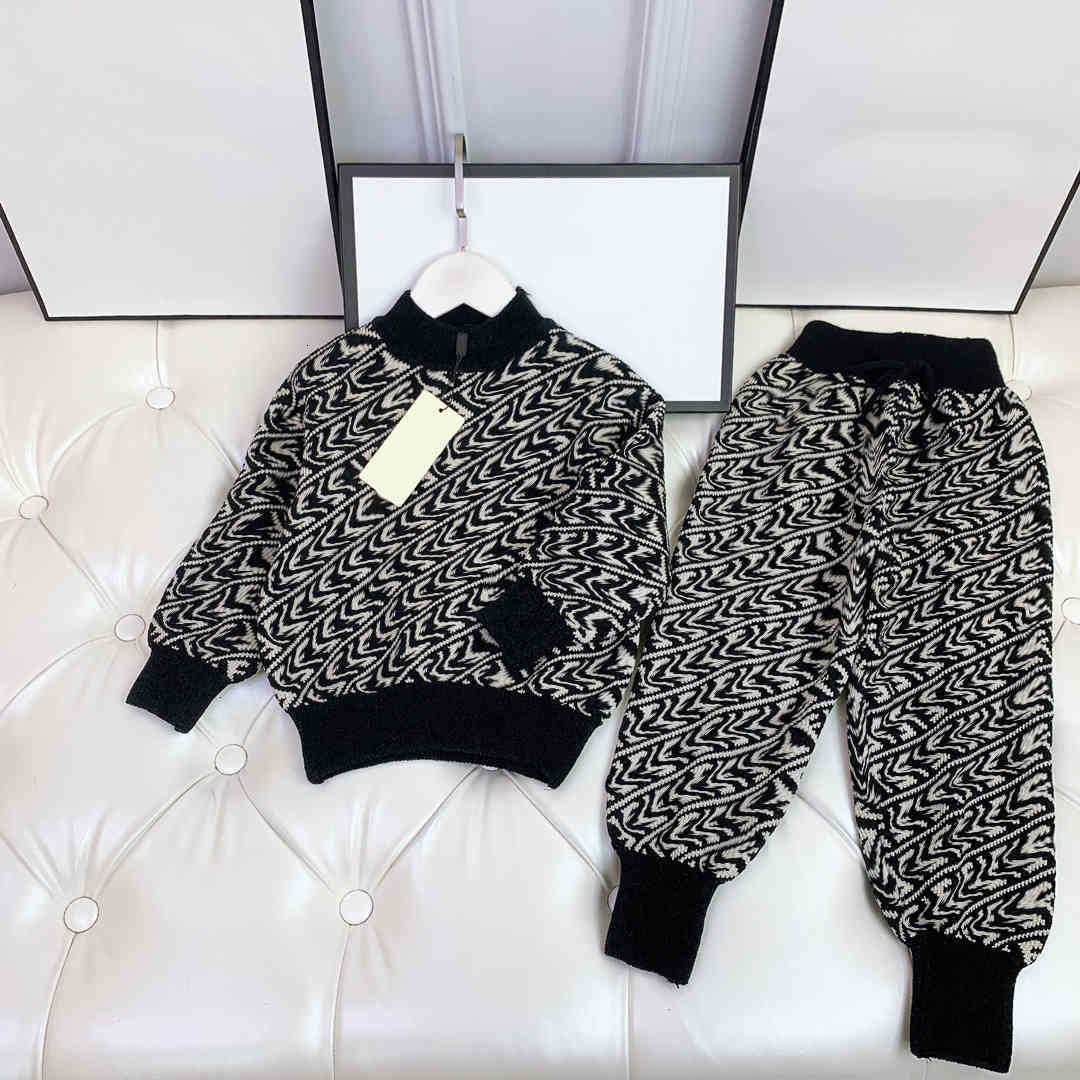 

FF children knitted sweater+trousers sets 21SS clothing set autumn sweater-shirt jacket suit Original quality, White