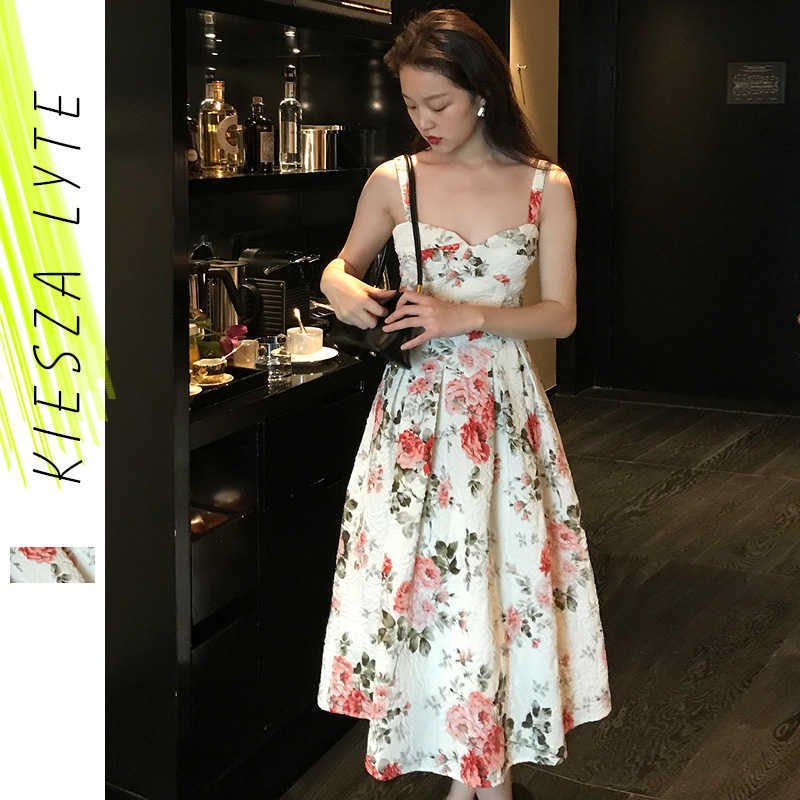 

French Vintage Floral Ruched Sexy Bodycon Dress Women Midi Strap Sleeveless Beach Party A Line Dresses Robe 210608