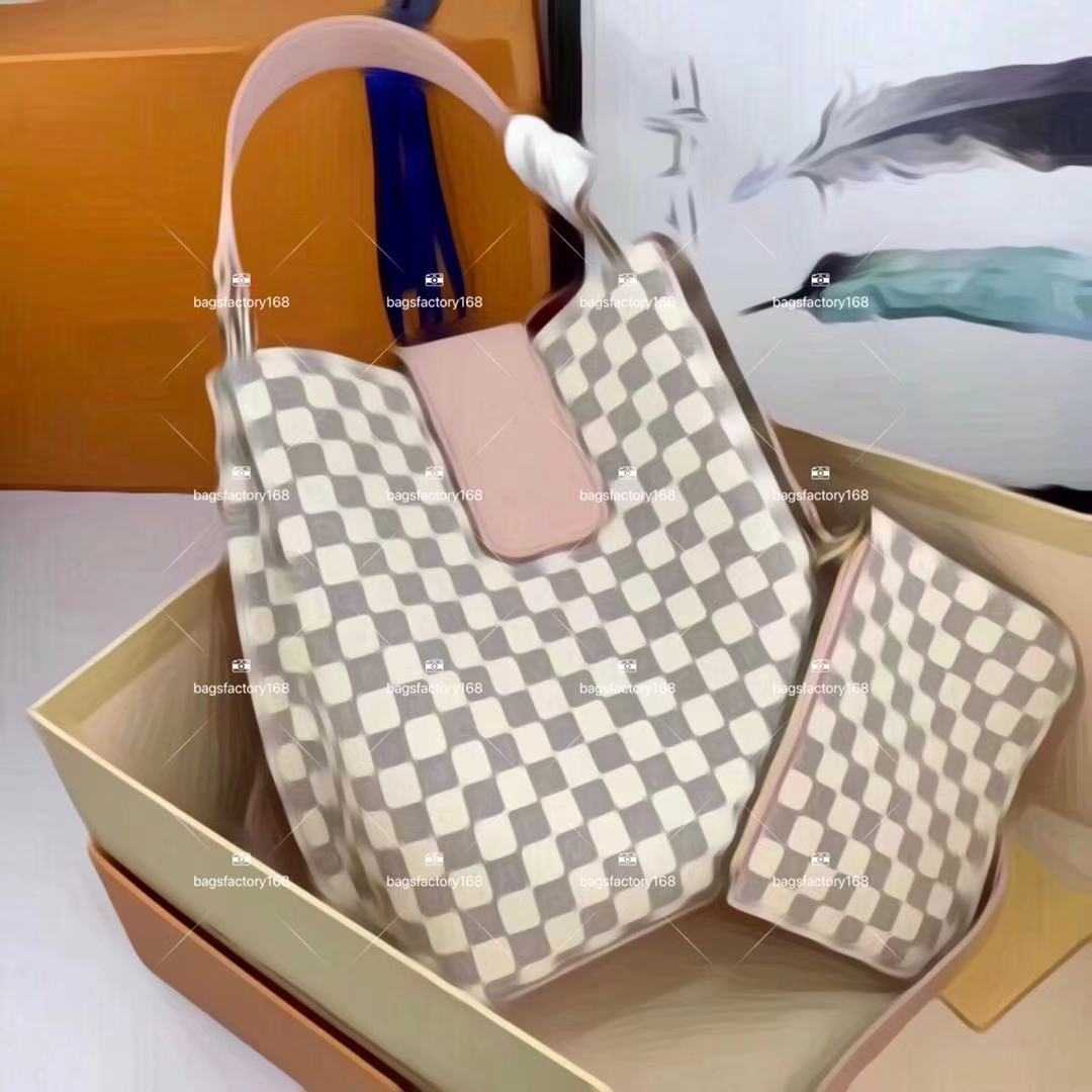 

Luxury Design Alphabetic Lattice Slanted Across Portable Bucket Bag Mother and child package Business Etiquette Universal Large capacity